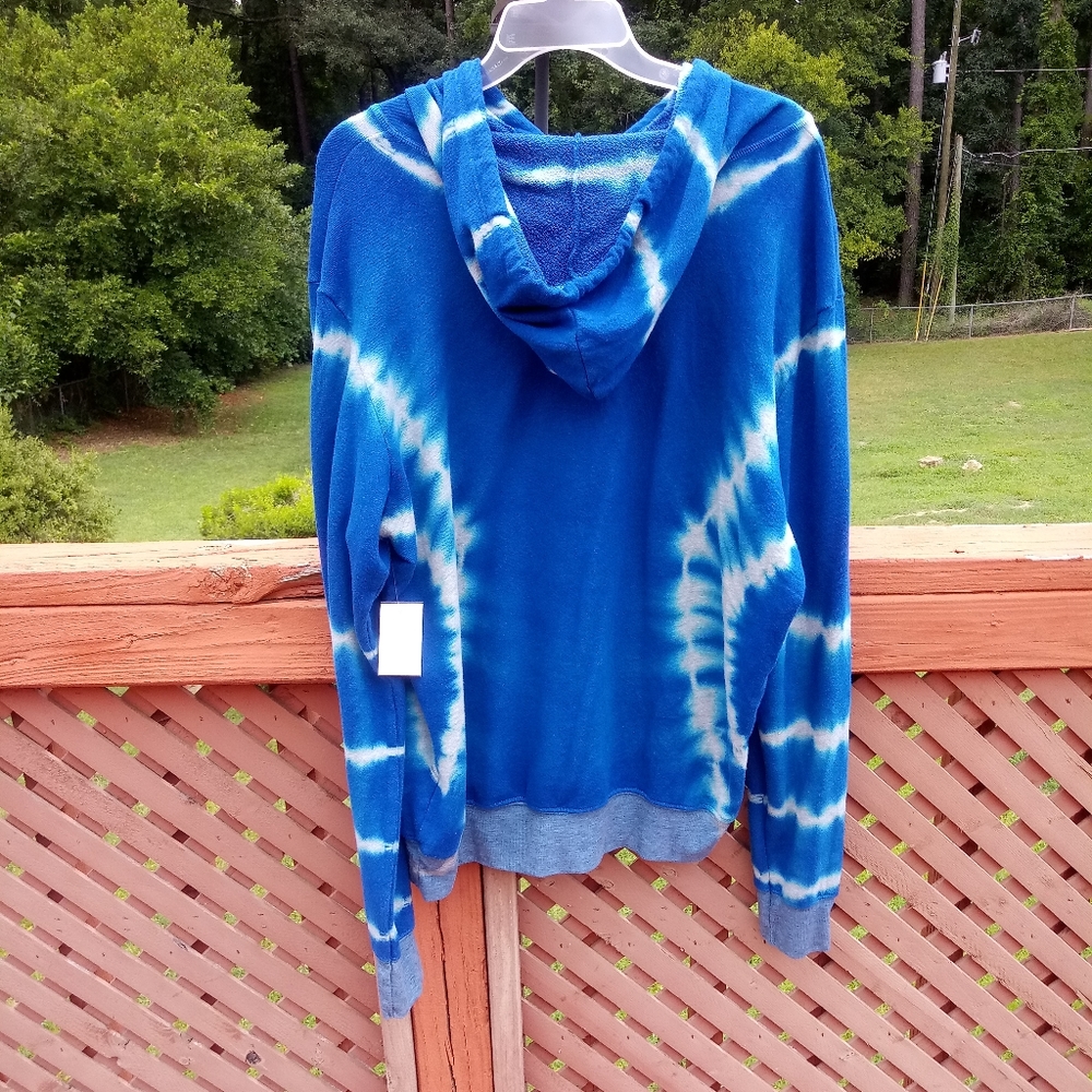 ❗ SOLD ❗ NWT DTLA HOODIE - Picture 4 of 5